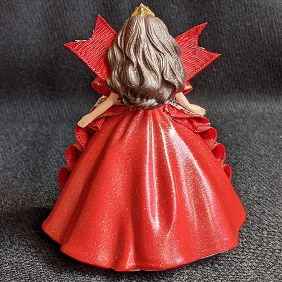 Hallmark Holiday Barbie 1997 Ornament - Picture 3 of 13